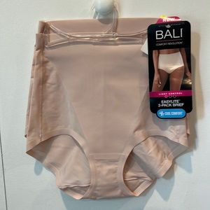 Bali Comfort Revolution Easylite 2 Pack Brief Light Control